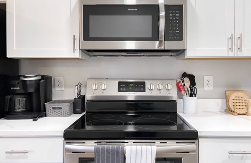 Warrington House | Sojourn on Dexter - Close to NAS, Corry, Beaches