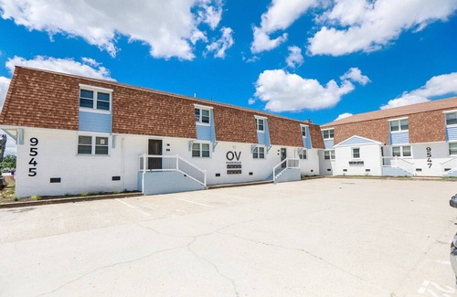 East Ocean View Apartment | Sojourn's Harborage 2 BR 1 BA 9545 #1