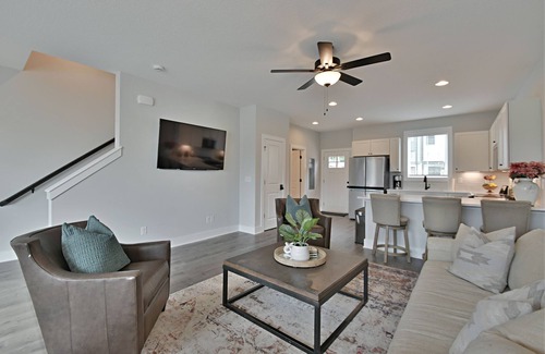 Knoxville House | SoKno Retreat Luxe 3 BR 3.5 BA city and river view