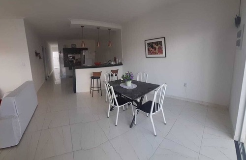 Diogo House | Sol e Mar!