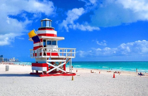 Coral Way Apartment | Sol Miami #1 with free parking on premises