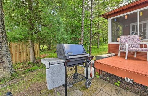 Solon Springs House | Solon Springs Getaway with Dock and Kayaks!