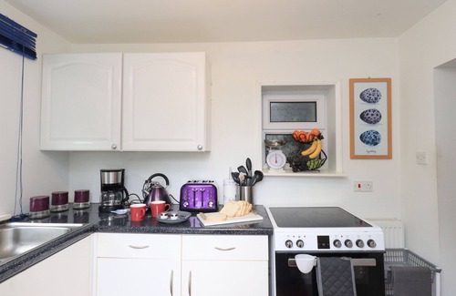 Cummertrees Cottage | SOLWAY FIRTH VIEW, pet friendly, character holiday cottage in Annan