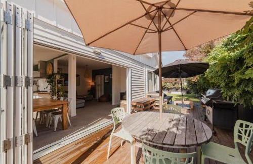 Somerfield House | Somerfield Statement - Bold 3BR House on Barrington