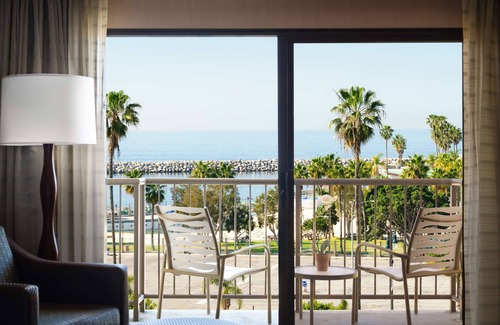 South Redondo Hotel | Sonesta Redondo Beach & Marina