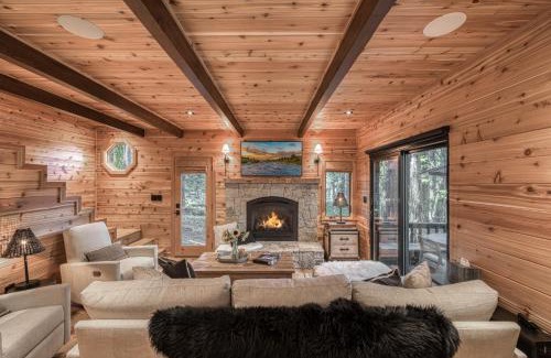 Tahoma House | Songbird Cabin at Chambers by Tahoe Getaways - Pet-Friendly 2 BR with HOA Access