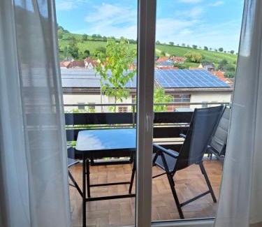 Leinsweiler Apartment | Sonnenberg im Haus Auszeit 2 BR Fahrradgarage Parken