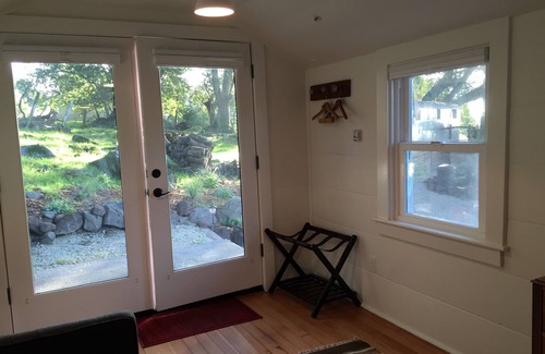 Petaluma Cottage | Sonoma Country Cottage, On 50 Acre Ranch - Big Views, A Magical Spot.