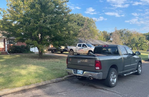 Shawnee House | Sooner Nation’s Strawberry Hill!Close to OU,OBU,TinkerAFB,beautiful3 bed 2 bath