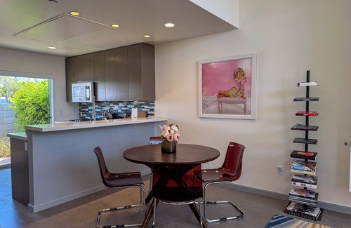 Palm Springs Condo | Sophia Palms - 2br mid-century modern condo