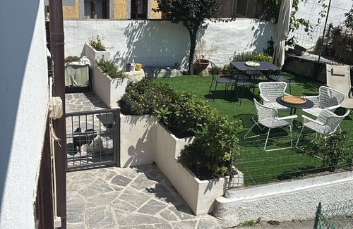 Sormano Apartment | Sormano 3 Apartment - THE V Collection