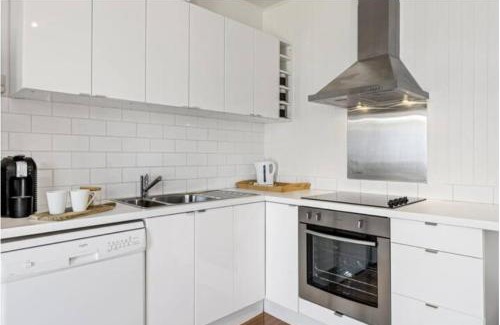 Sorrento House | Sorrento Beach Cottages No. 2 - in the heart of Sorrento