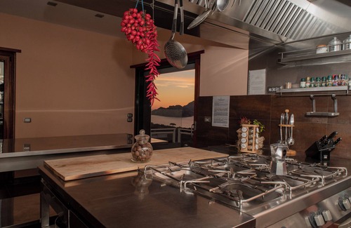 Schiazzano Villa | Sorrento Holidays – Villa Sole - 12 bedrooms - private pool and sea view