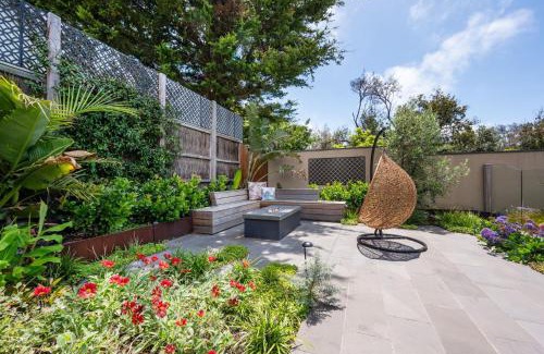 Sorrento House | Sorrento Serenity - Luxe Pet friendly with Pool