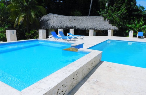 Cabarete House | Sosua Bachelor Party 10BR Compound, Pool, Near Beach