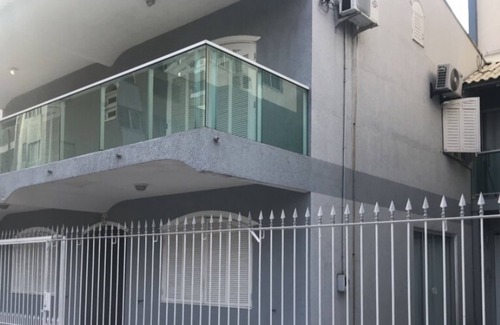 Centro House | SOUND/17 PEOPLE/5 BEDROOMS/4 VACANTS/AIR/POOL/BATHROOM/2 KITCHEN/2-ROOMS