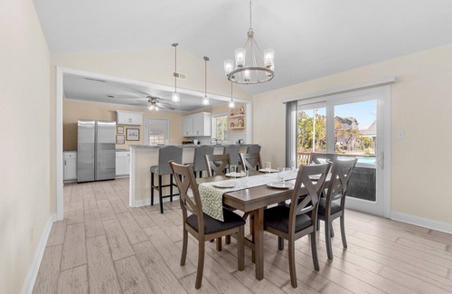 Frisco House | Soundside Dog Friendly Home with Hot Tub, Community Pool and Tennis/Pickleball