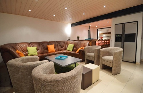 Sourbrodt House | Sourbrodt Stay with Pool