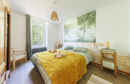 La Bourboule Apartment | Source Fenestre - Proche Puy de Sancy
