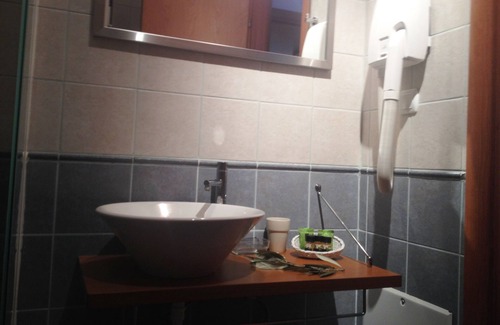 Rovies Hotel | Souris