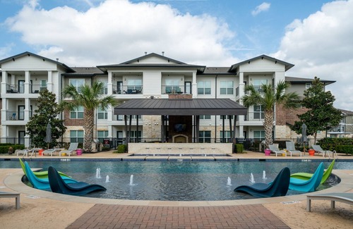 Manchaca House | South ATX 1BR Luxury space w/washer n drier