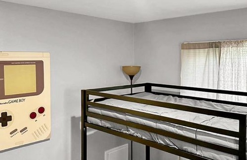 South Bend House | South Bend Gem: Ideal Location, Cozy