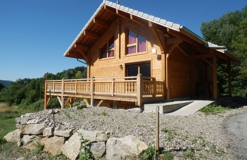 Saint-Jean-Saint-Nicolas Ski Chalet | south-facing chalet in the heart of the champsaur at the center of 5 resorts