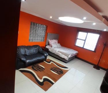 Greater Johannesburg Metropolitan Area Bed & Breakfast | South gate guest house