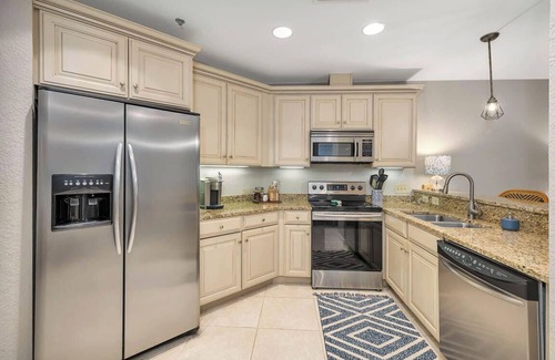 Demere Park Condo | South Island - Walk to beach, village & island’s best restaurants! FLETC-TDY