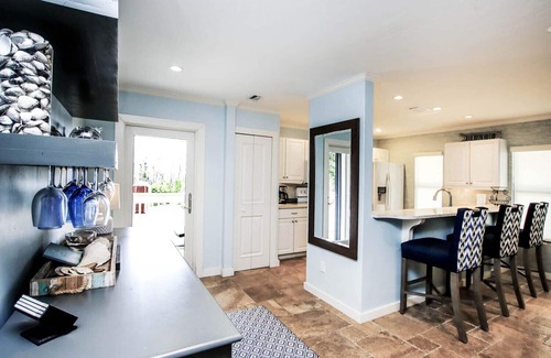 Captiva House | South Seas Beach House 15 - Direct gulf front home with pool and tennis