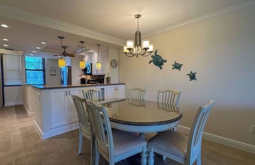 Marco Island Condo | South Seas Tower 3-401: (Locally Managed Rental)