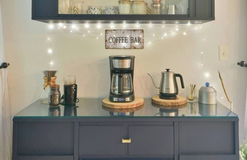 Herbster House | South Shore Chalet | Comfort and Fun By the Lake