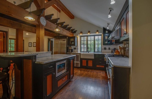 Killington Ski Chalet | South View Chalet!
