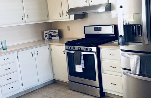 Drexel Heights House | South-West Tucson 55+ community 20 min to airport close to 19&10 interstate