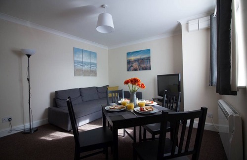 Shirley Apartment | Southampton House - 2 Bedroom Accomodation