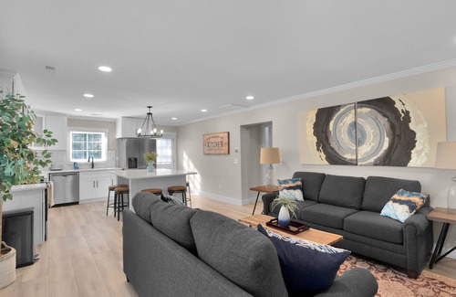 Wilmore House | Southend Home walk 2 *Uptown Panthers Stadium Restaurants