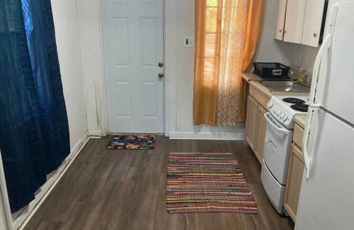 Albany Apartment | Southern Urban Living Unit B