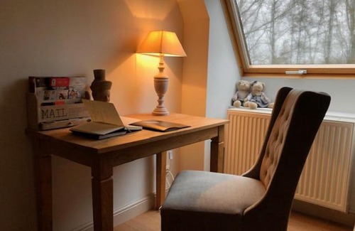 Assebroek Bed & Breakfast | 'Southfield': Stylish & Quiet in Bruges