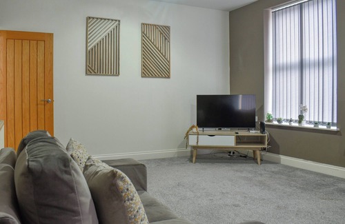Elland Apartment | Southgate House - UK48863
