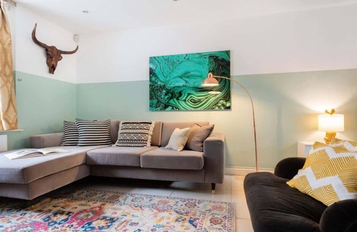City of Westminster Apartment | Southwick Sanctuary S