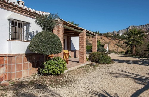 Antequera Cottage | Spacious Cottage with Pool