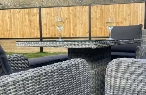 Kawarau Falls Apartment | Spa apartment in Queenstown