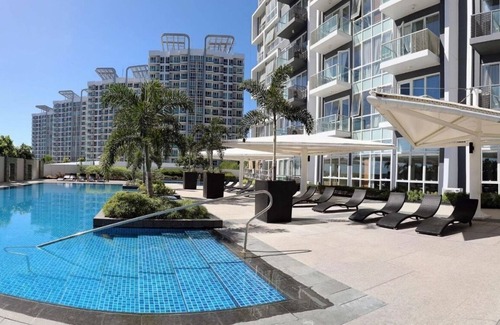 Lapu-Lapu House | Space to Relax with access to Mactan Newtown Private Beach, Lapu-Lapu City, Cebu
