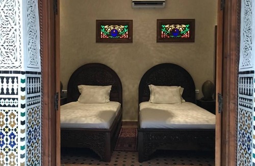 Meknes Medina House | Spacieux Riad Très Bien Situé 400m2 de Terrasse