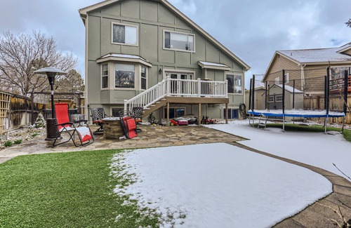 The Meadows House | Spacious 1-bedroom basement apartment with WiFi, AC in fabulous Castle Rock