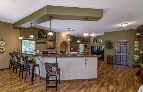 Osseo House | Spacious 10-bedroom, 40 beds, 3.5 bath country home in Osseo, WI with WiFi, AC