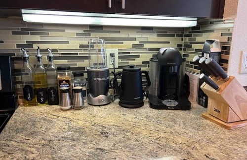 South Beach Apartment | Spacious 1b1b oasis in luxury SF building with bay bridge view & full amenities