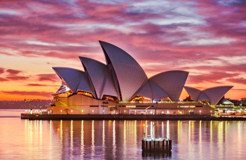 Chinatown Apartment | Spacious 2 Bedroom Apartment @ Castlereagh Street, Sydney CBD