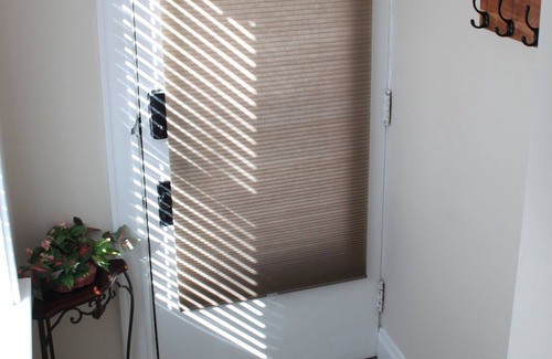 Roselawn Finance Apartment | Spacious 2 Bedroom Apartment w/ Off-Street Parking