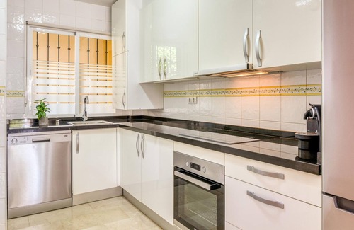 Estepona Apartment | Spacious 2-Bedroom Apartment in Estepona with Large Sunny Terrace, Pools & Beach Access